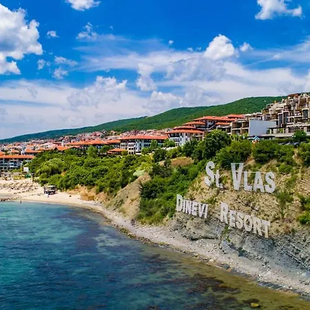 Relax From The Paradise In The Heart Of *